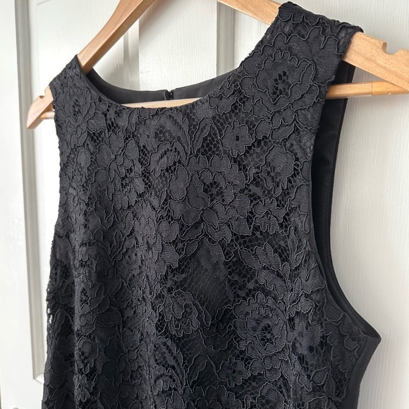 Jude Connally Black Lace Front Sleeveless Top Size S - Picture 2 of 7